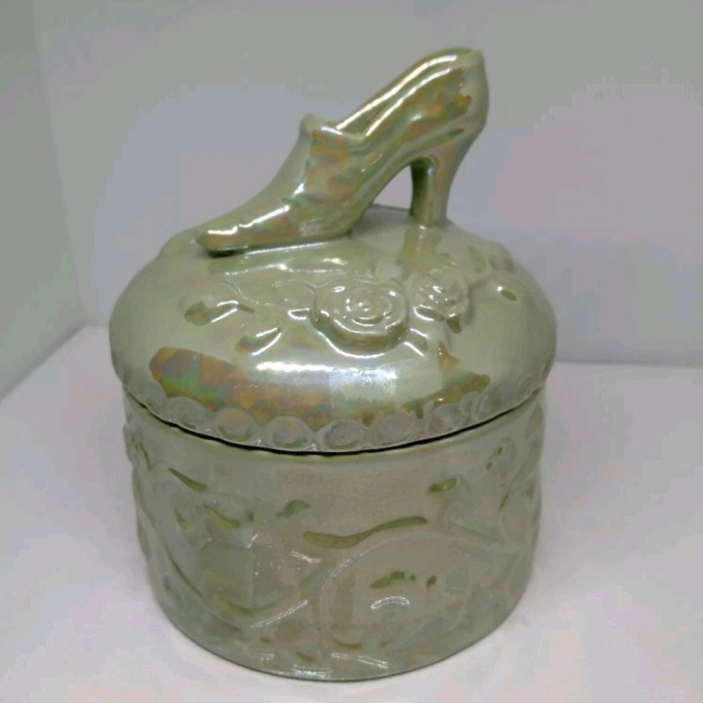 VTG Rare Dolomite Beautiful Green Lusterware Victorian High Heel Trinket Box 50s